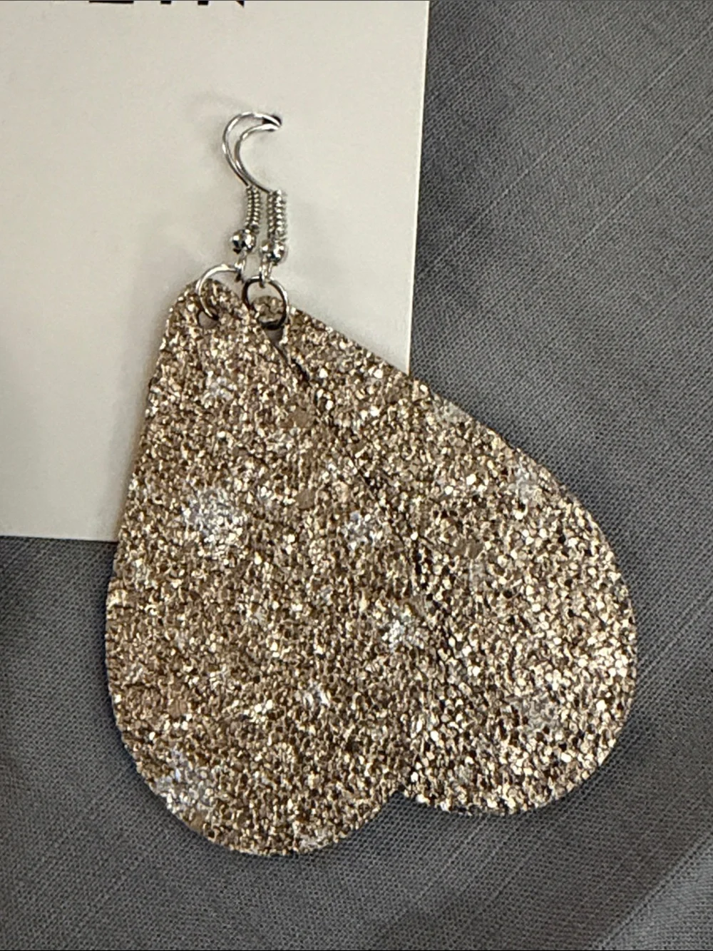 SHEIN Gold Glitter Heart & Leopard Layered Drop Earrings Set 2 pair